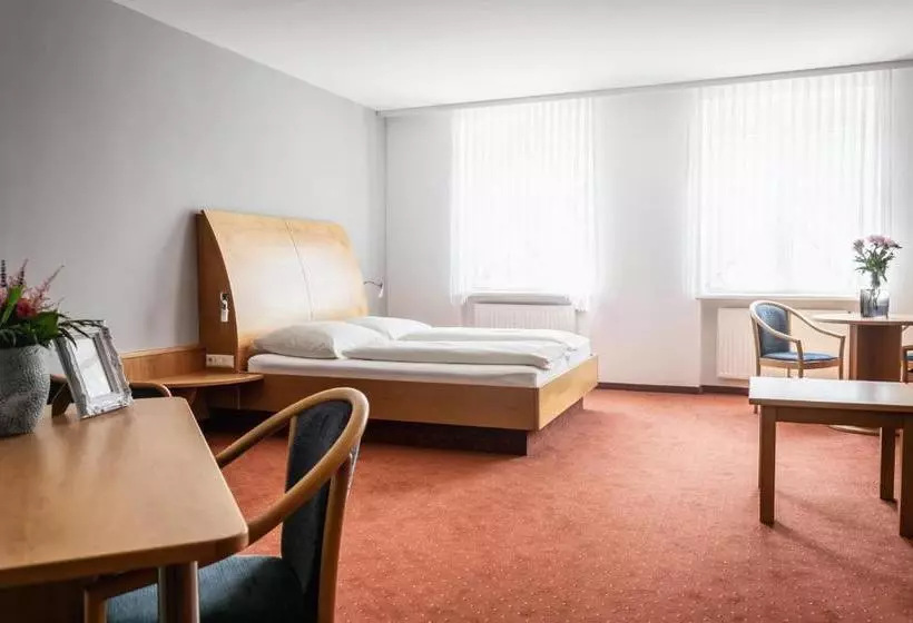 ベッドアンドブレックファースト Landhotel Stegersbach