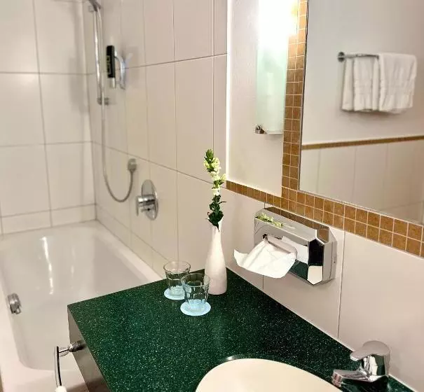 ベッドアンドブレックファースト Landhotel Stegersbach