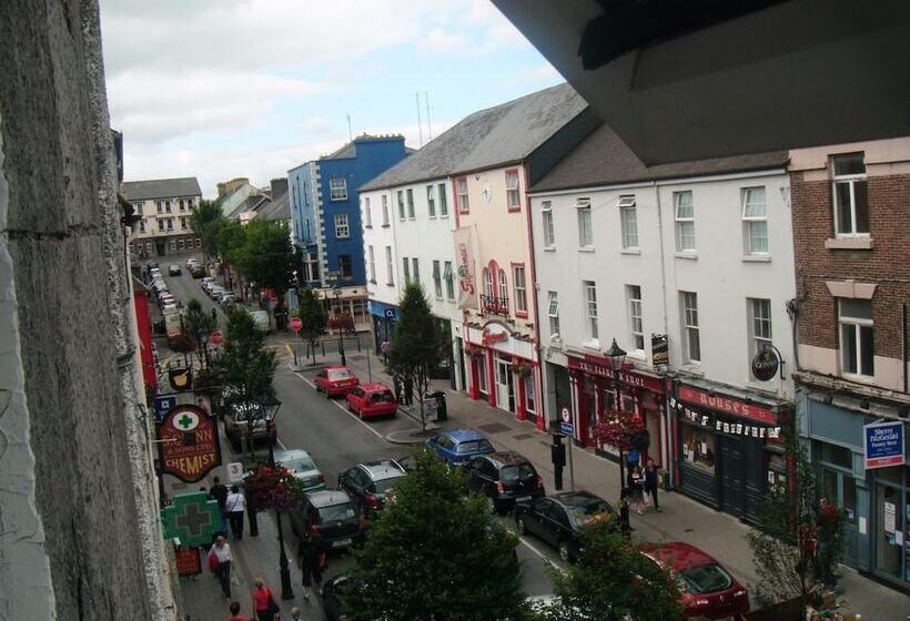 住宿加早餐  Hallahan S