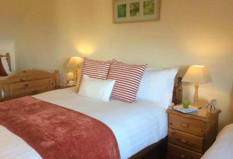 Cornerstones B&b