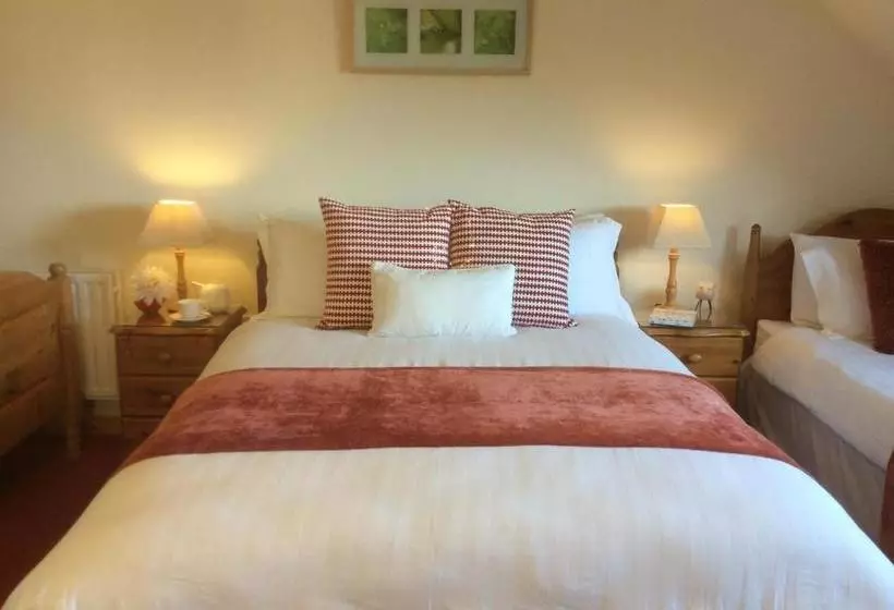 Cornerstones B&b