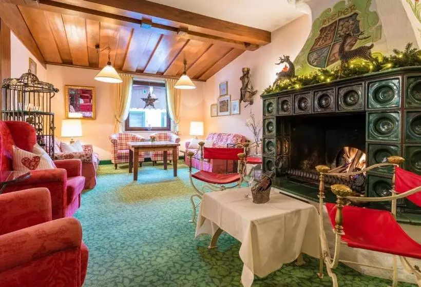 Hotelli Alpen Villa Rieder