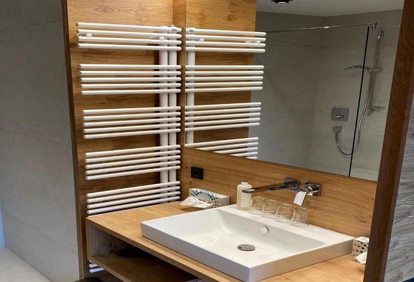 בית מלון כפרי & Appartements Alpenresidenz Viktoria