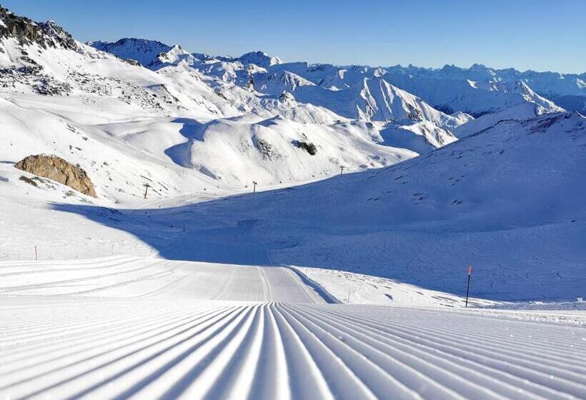 בית מלון כפרי Arnika