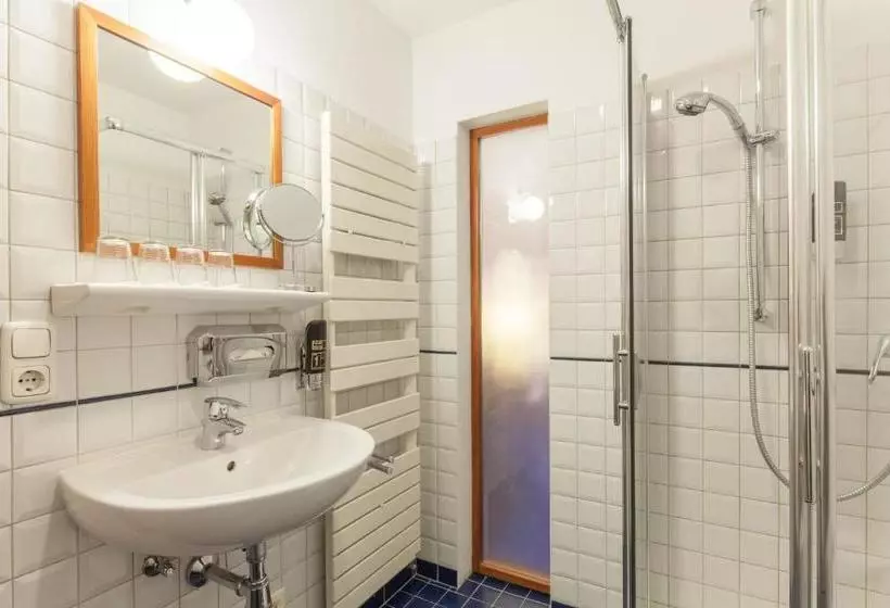 هتل Arte Vida Boutique Guesthouse
