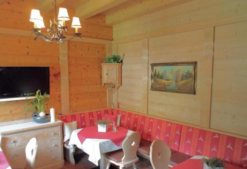 Отель Garni Austria