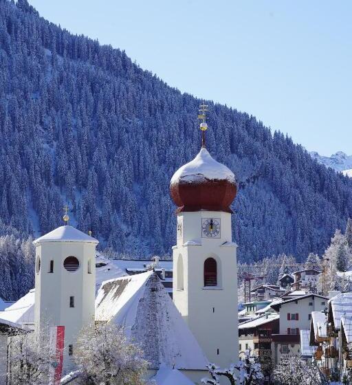 Quality Hosts Arlberg Hotel Goldenes Kreuz B&b