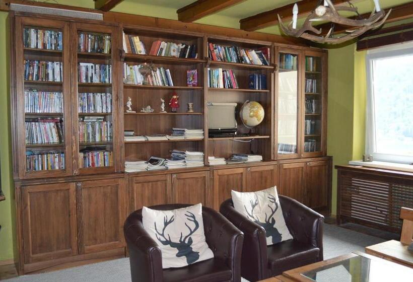 בית מלון כפרי Jäger