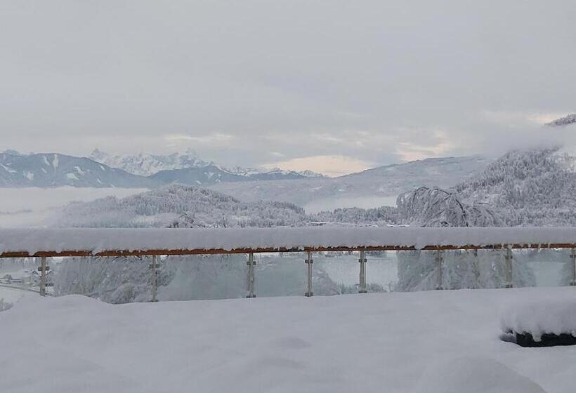 בית מלון כפרי Jäger