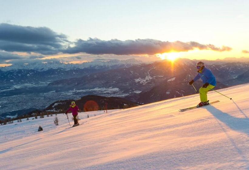 בית מלון כפרי Jäger