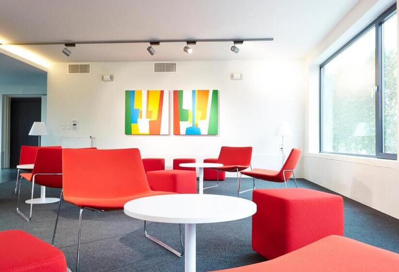 هتل Middelpunt   Gratis Parking   Ontbijt Inbegrepen!