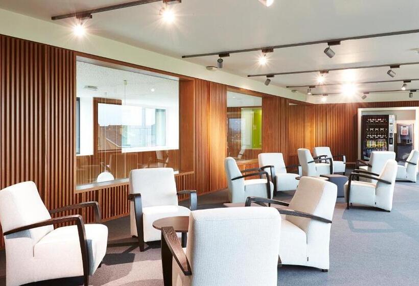 هتل Middelpunt   Gratis Parking   Ontbijt Inbegrepen!