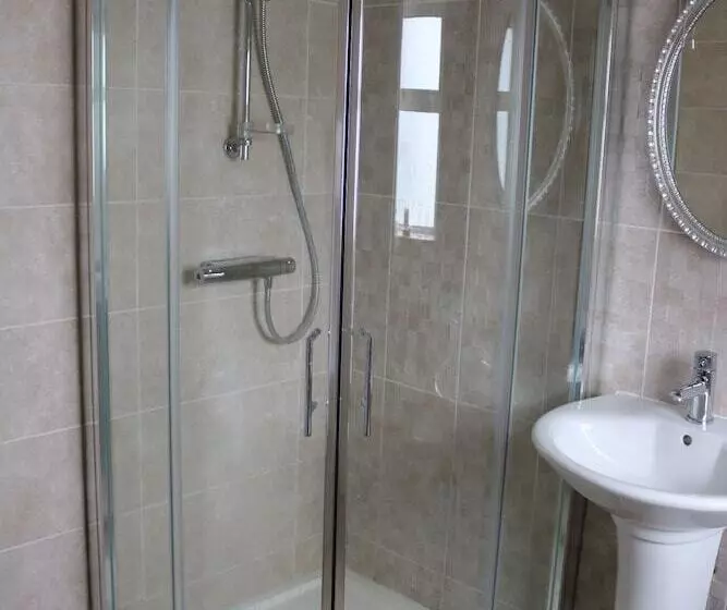 New Park Hotel Athenry