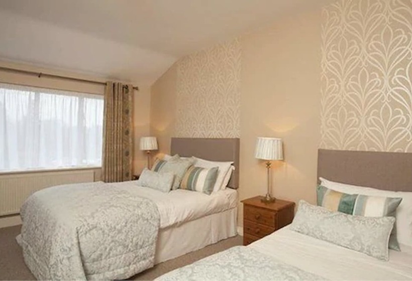 New Park Hotel Athenry