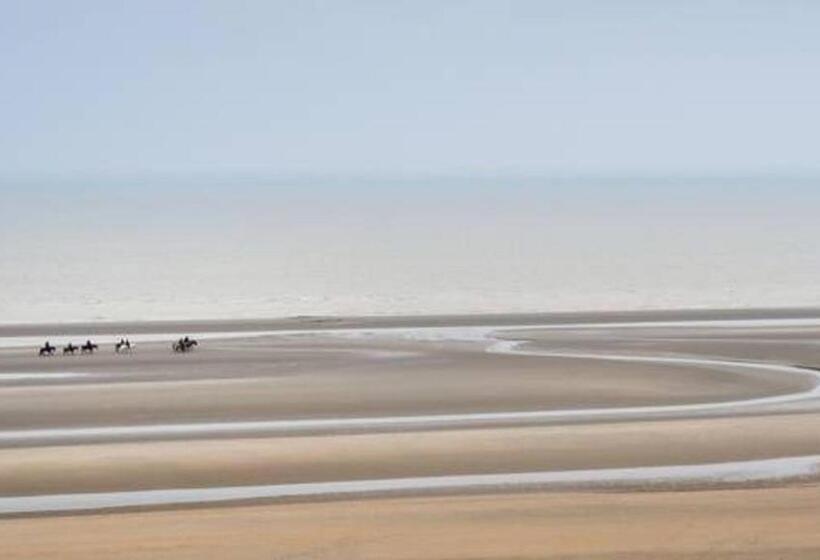 בית מלון כפרי Rewind