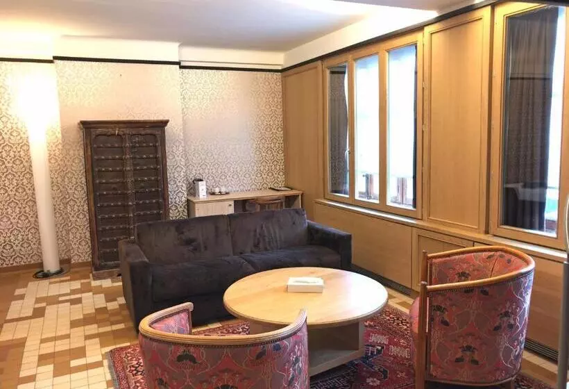 هتل Villa Escale