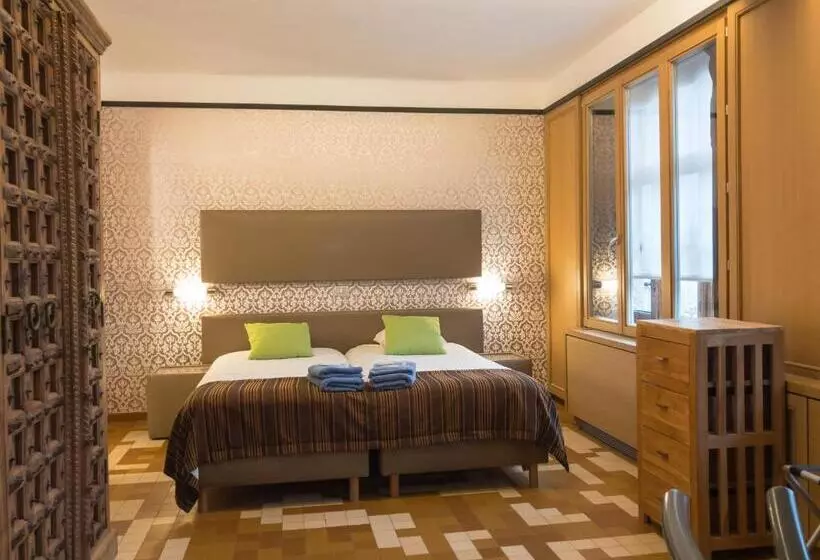هتل Villa Escale