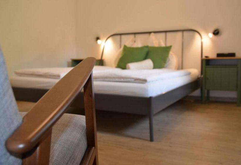 Отель Grüner Heinrich Bett&frühstück