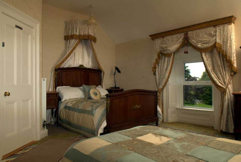 The Castle Country House B&b