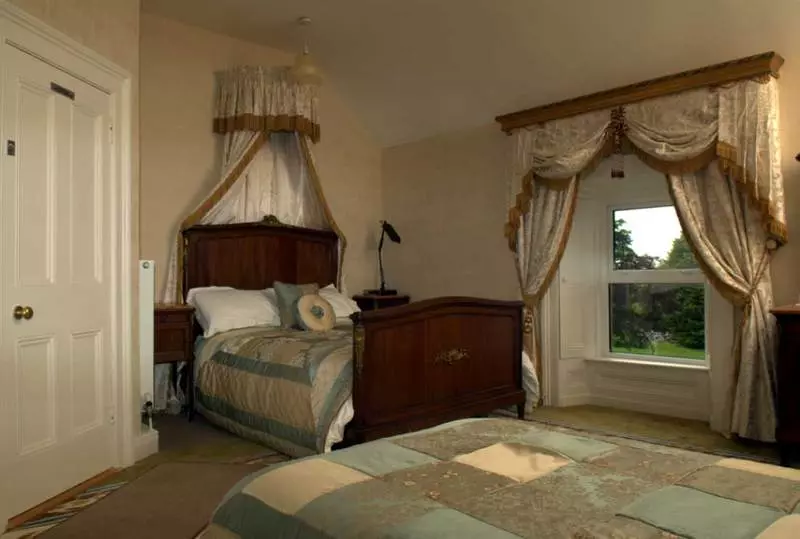 The Castle Country House B&b