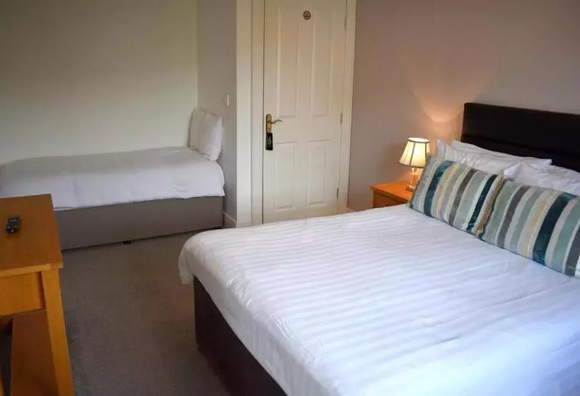 The Meadows B&b