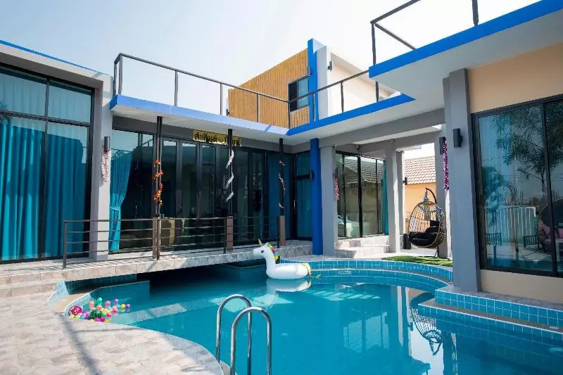 Charm Resort Chaam