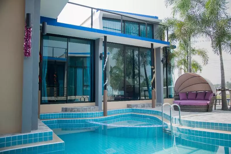 Charm Resort Chaam