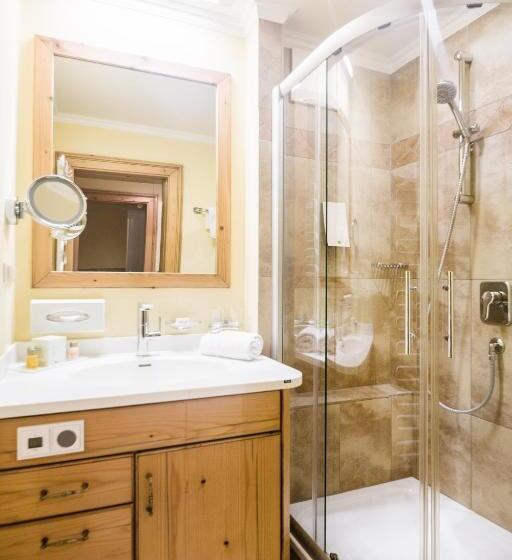 Familien Und Wellnesshotel Hanneshof