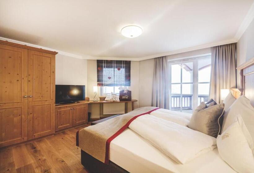 Familien Und Wellnesshotel Hanneshof