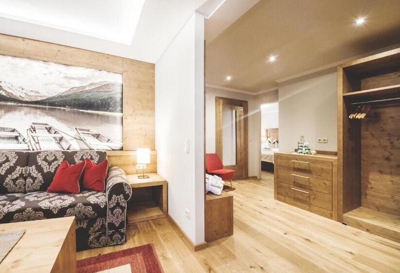 Familien Und Wellnesshotel Hanneshof