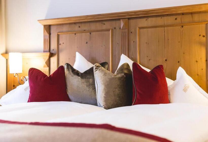 Familien Und Wellnesshotel Hanneshof