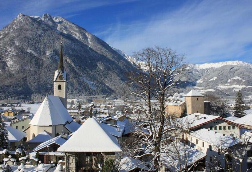 Gasthof Hotel Hauslwirt