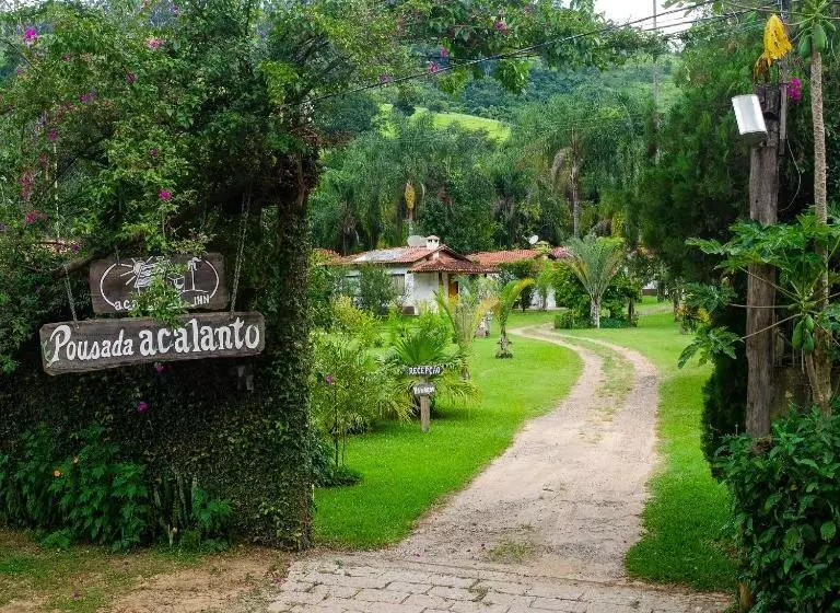 ホテル Acalanto Inn