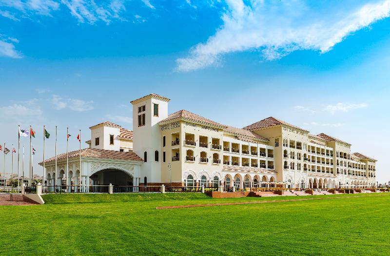 Отель Al Habtoor Polo Resort