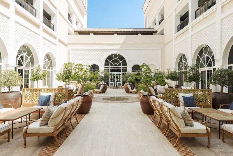 Отель Al Habtoor Polo Resort