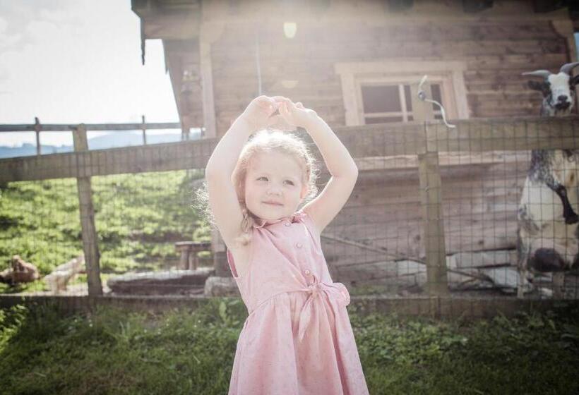 فندق Alpenschlössl