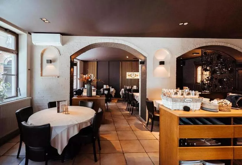 Hotelli Brasserie De Beiaard