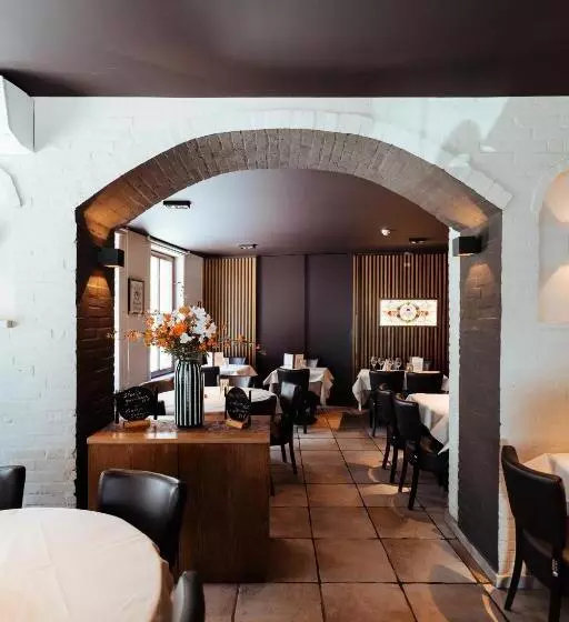 Hotelli Brasserie De Beiaard