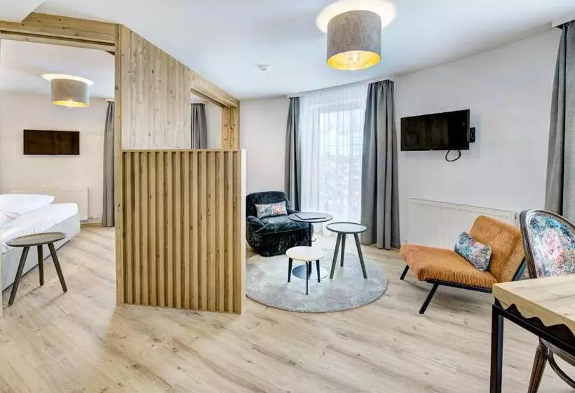 Hotel Brigitte