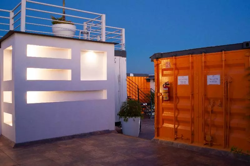 Container Inn Hotel Aeropuerto