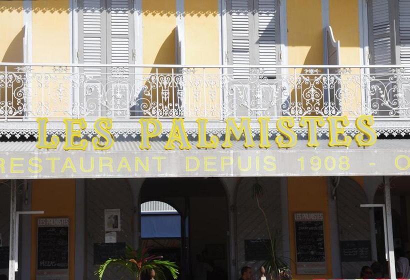 هتل Hôtel Des Palmistes