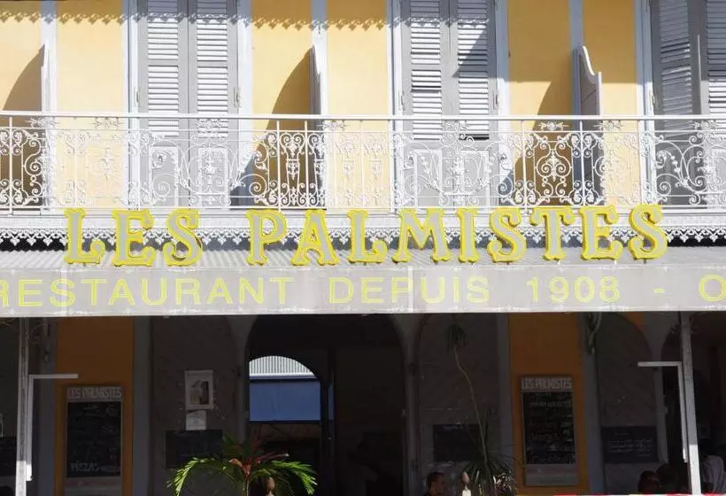 هتل Hôtel Des Palmistes