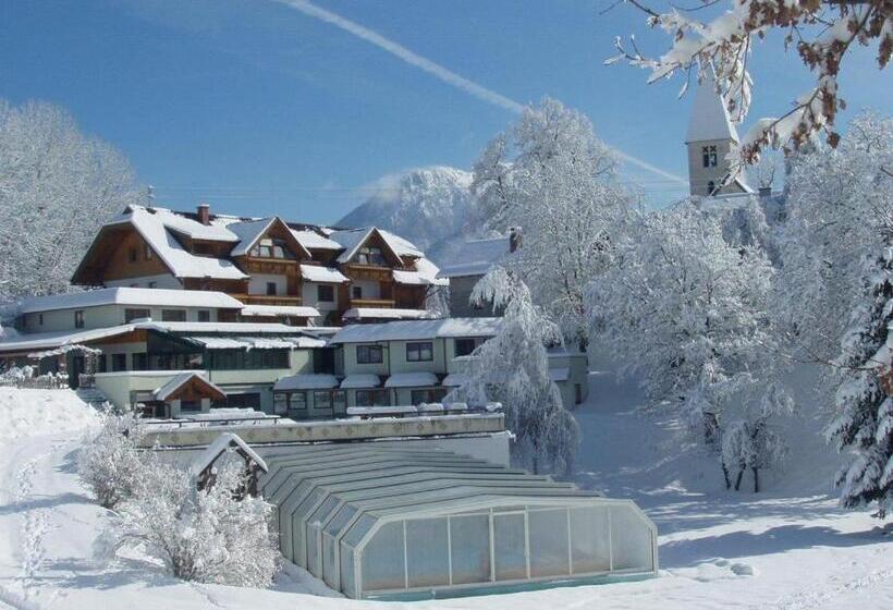 호텔 Karnischer Hof