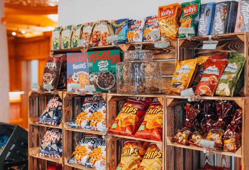 Wellness Aparthotel Lechlife Incl Pool 400m Zum Skilift