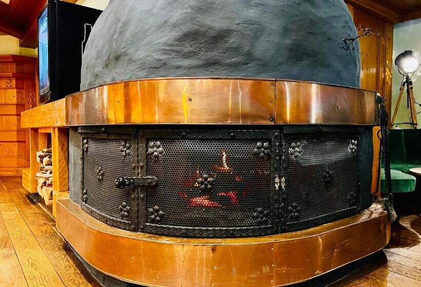 Wellness Aparthotel Lechlife Incl Pool 400m Zum Skilift