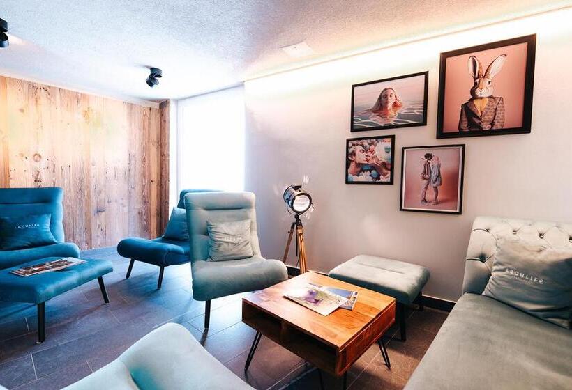 Wellness Aparthotel Lechlife Incl Pool 400m Zum Skilift