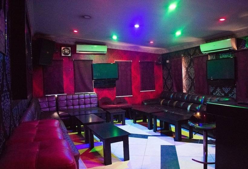 Maidaville Hotel And Suites