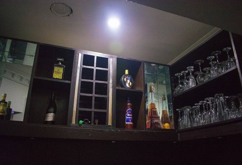 Maidaville Hotel And Suites