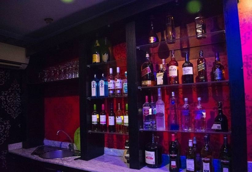 Maidaville Hotel And Suites