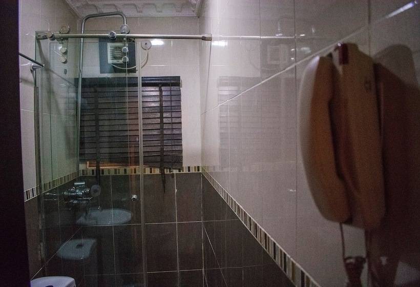 Maidaville Hotel And Suites